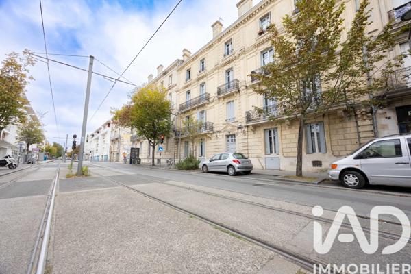 Location appartement 3 pièces 60 m² Bordeaux