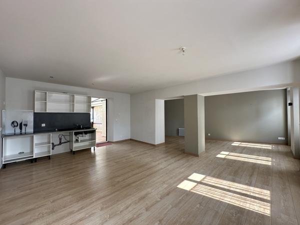 Appartement à vendre 119 460 € Saint-Florent-sur-Cher 4 p 142 m² DPE E