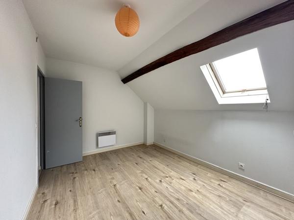 Appartement à vendre 119 460 € Saint-Florent-sur-Cher 4 p 142 m² DPE E