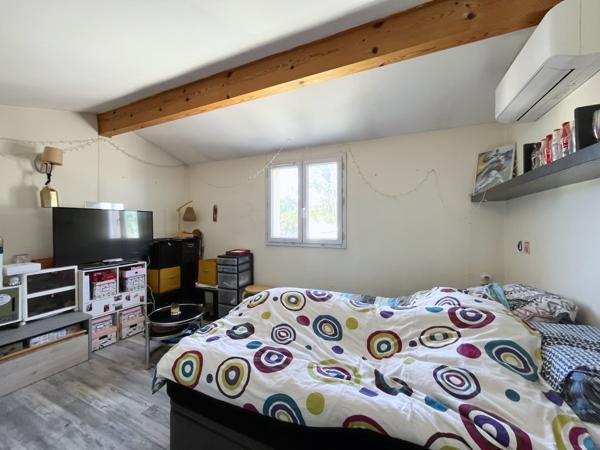 Maison
         6 pièces
        - 115 m² 395 500 € *