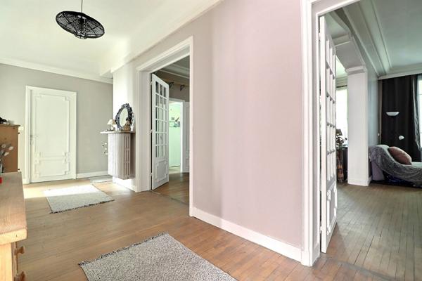 Appartement Aubervilliers 4 pièce(s) 115 m2