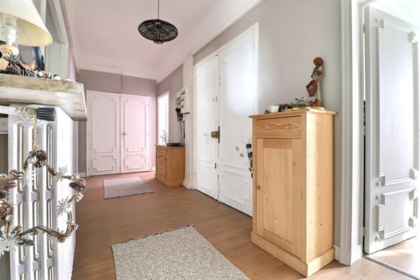 Appartement Aubervilliers 4 pièce(s) 115 m2
