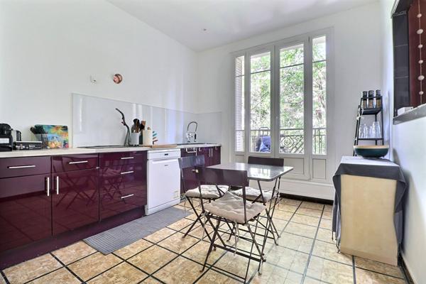 Appartement Aubervilliers 4 pièce(s) 115 m2