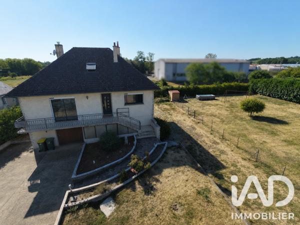 Maison à vendre 6 pièces 122,9 m² La Chartre-sur-le-Loir