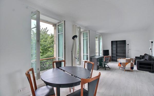 Appartement à vendre    3 pièces • 56,19 m2 Paris 14