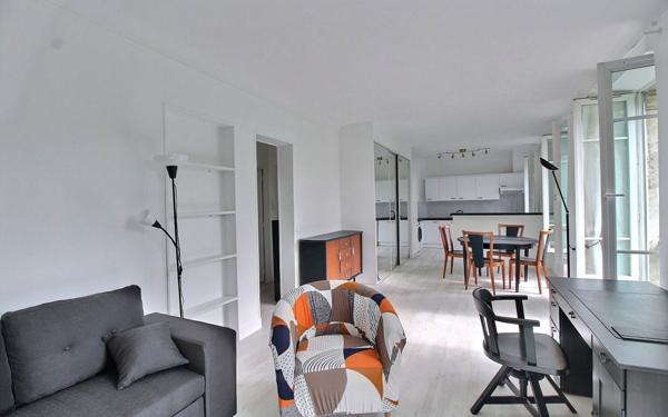 Appartement à vendre    3 pièces • 56,19 m2 Paris 14