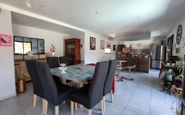 Maison à vendre    4 pièces •  Les Bordes