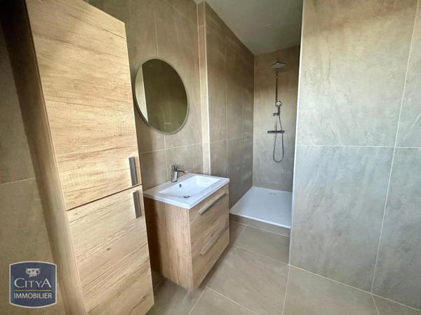 Appartement à louer 1 pièce 40.12m² Charleville-Mézières (08000)