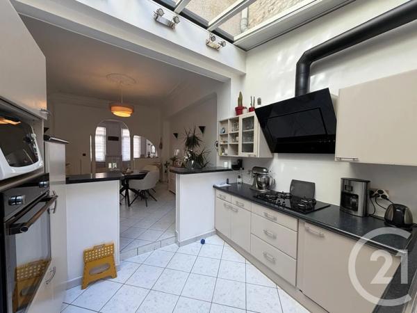 Maison à vendre  6 pièces - 156 m 2   AMIENS  - 80