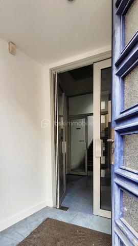 Immeuble de bureaux de 413 m²