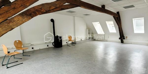 Immeuble de bureaux de 413 m²
