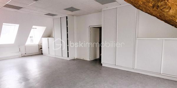 Immeuble de bureaux de 413 m²