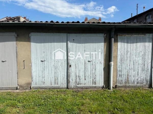 Garage Proche gare d'Estressin