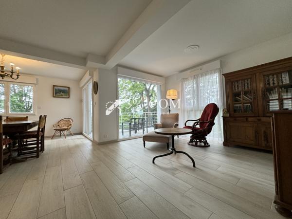 Maison 4 pièce(s) 2 chambre(s) 90 m²