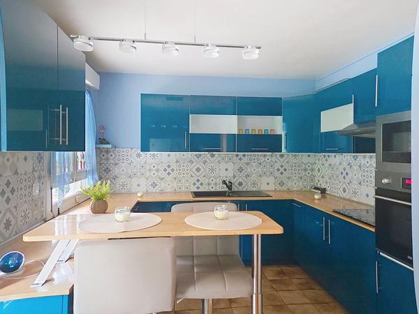 ESBLY - Maison 6 pièces de 130 m² sur terrain de 700 m²