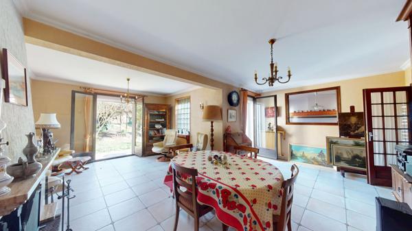 Maison 5 Pièces - MORANGIS