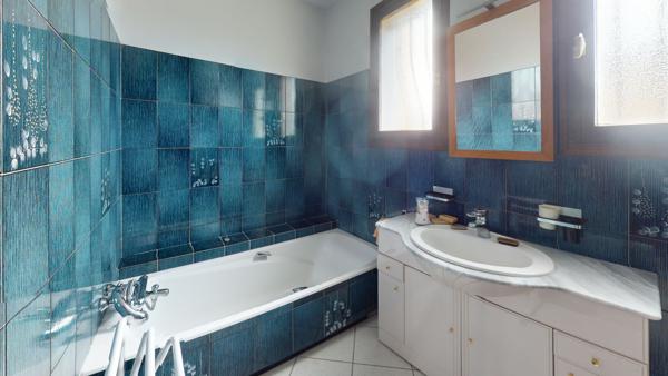 Maison 5 Pièces - MORANGIS