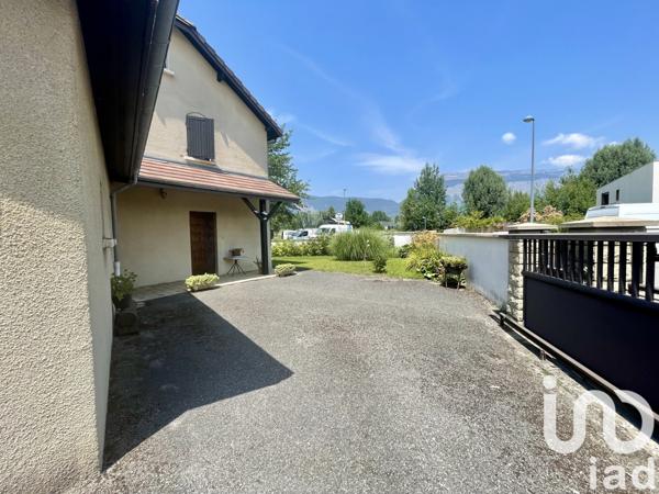 Maison à vendre 5 pièces 120 m² Gières