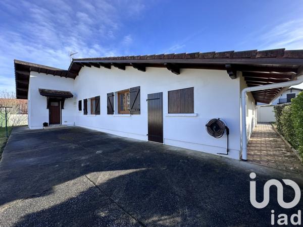 Maison traditionnelle 4 pièces de 106 m² à Saint-Paul-lès-Dax (40990)