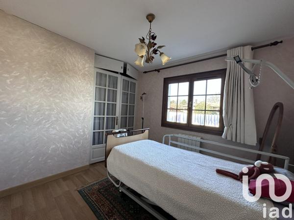 Maison traditionnelle 4 pièces de 106 m² à Saint-Paul-lès-Dax (40990)