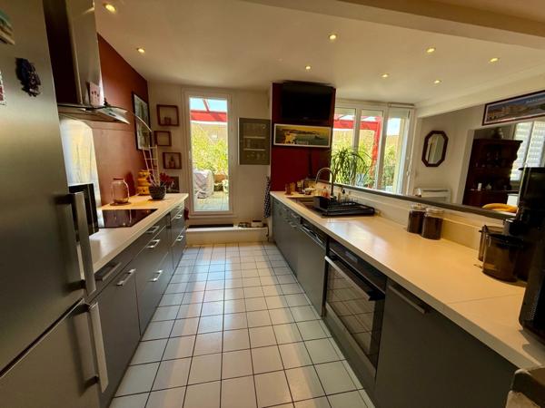 Appartement à vendre 5 pièces TARBES (65) - Terrasse - Garage - Cave