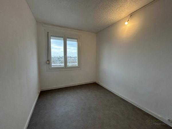 Appartement à MAUBEUGE (59600)