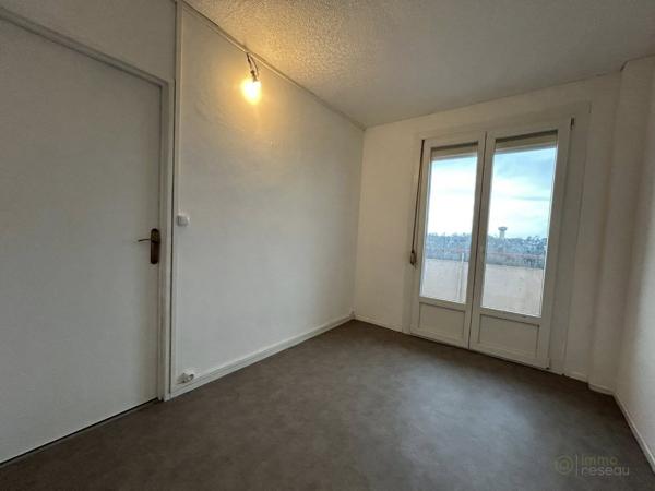 Appartement à MAUBEUGE (59600)