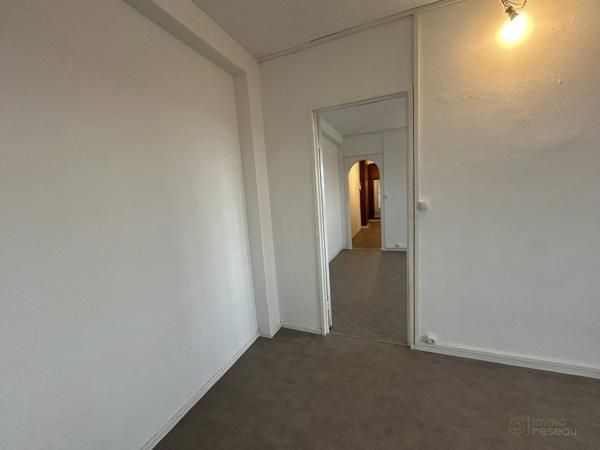 Appartement à MAUBEUGE (59600)