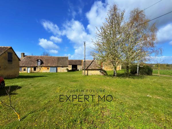 Soulitré (72370) Grande longère 460 m² à rénover sur 13 061 M² avec vue panoramique