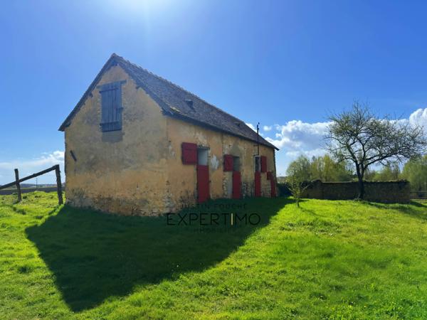 Soulitré (72370) Grande longère 460 m² à rénover sur 13 061 M² avec vue panoramique
