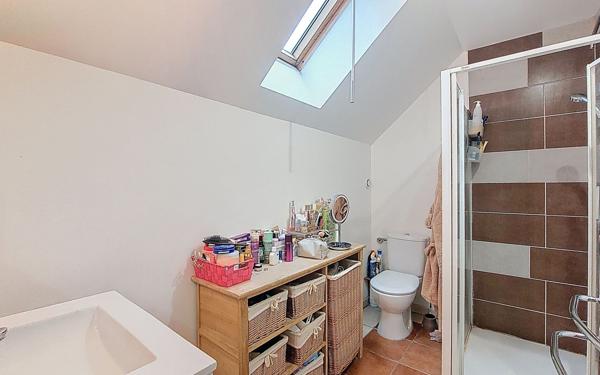 Maison à vendre    2 pièces •  Château-Renault