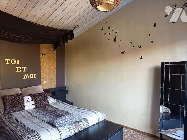 MAISON 4 CHAMBRES - 200 M² - SALLERTAINE