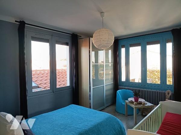 MAISON 4 CHAMBRES - 200 M² - SALLERTAINE