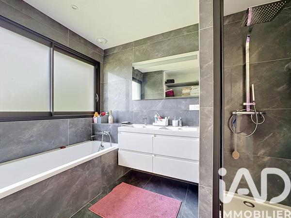Maison à vendre 10 pièces 262,2 m² Saint-Armel
