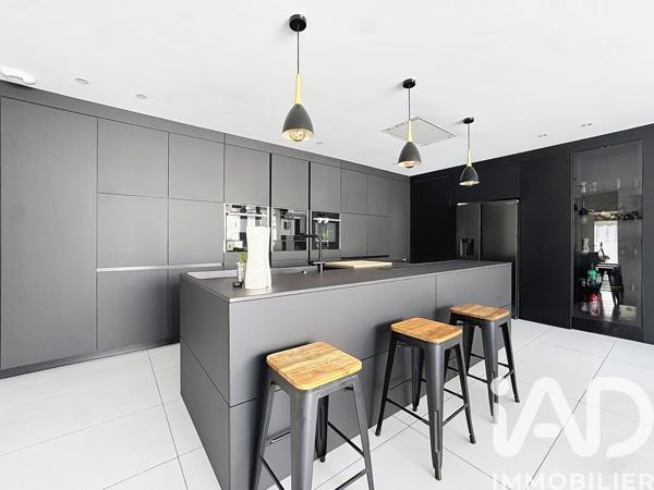 Maison à vendre 10 pièces 262,2 m² Saint-Armel