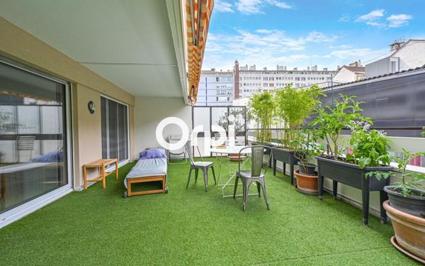 Appartement à vendre    4 pièces • 97 m2 Paris 20