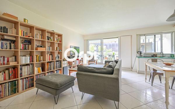 Appartement à vendre    4 pièces • 97 m2 Paris 20