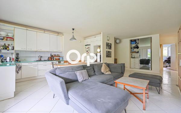 Appartement à vendre    4 pièces • 97 m2 Paris 20