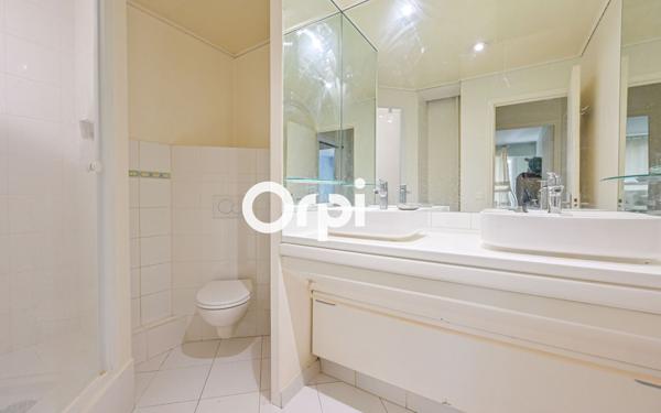 Appartement à vendre    4 pièces • 97 m2 Paris 20