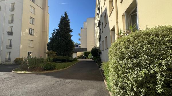 Appartement à vendre à CLAMART (92) entre la Gare et Centre-ville - 3 pièces lumineux et au calme