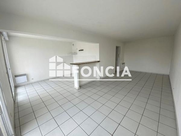 Location Appartement 4 pièces 67 m² - 24 -26 RUE RENE GOBLET Talence 33400