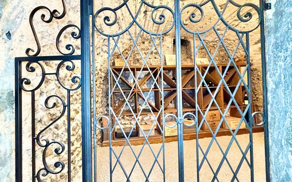 Maison à vendre    9 pièces • 236 m2 Chartres