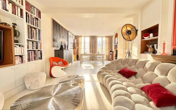 Maison à vendre    9 pièces • 236 m2 Chartres