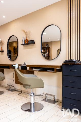 Esthétique, Coiffure​ à vendre 92 m² Buchy