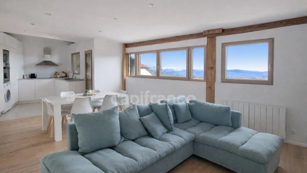 Maison à vendre 15 pièces CROZET (01)