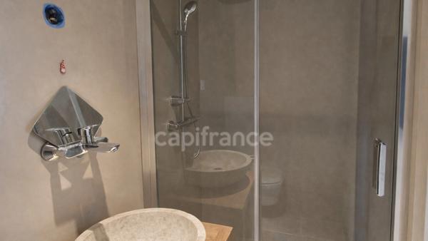 Maison à vendre 15 pièces CROZET (01)