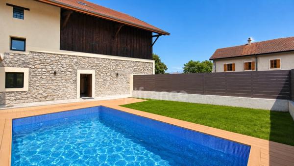 Maison à vendre 15 pièces CROZET (01)