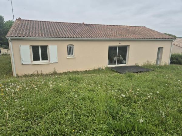 Maison à vendre |  Magnac-sur-Touvre |  4 pièces | 90 m²
