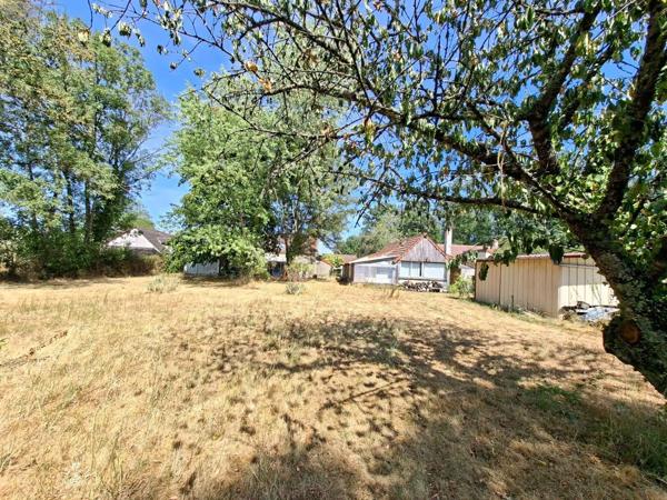 Achat - Maison Isle-et-Bardais 03360 8 pièces 151 m 2 1823 m 2