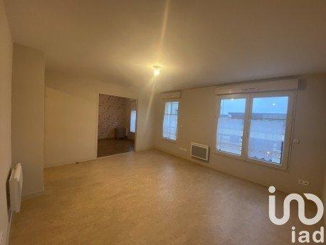 Appartement 2 pièces de 44 m² à Albert (80300)